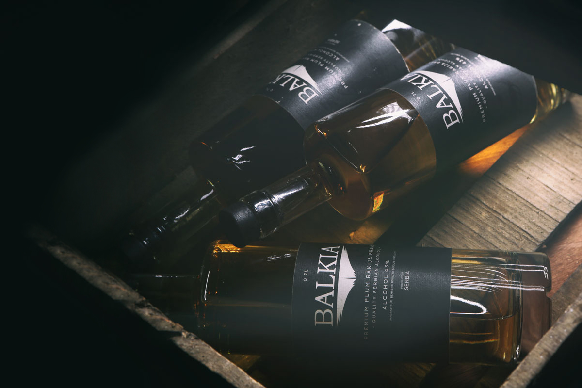 Balkia - Pflaumen Rakia in der Schweiz